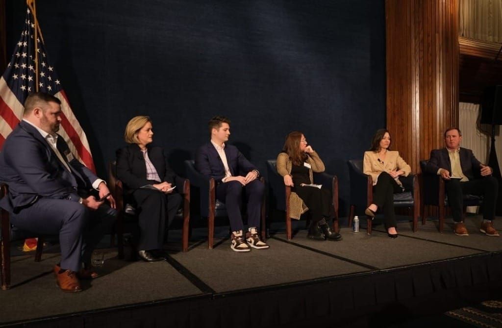 Experts Say $21 Billion Remaining BEAD Funds at Risk of Going Unused