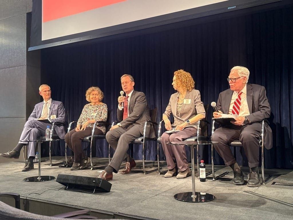 Telecom Act Aides Say Failure to Define Broadband Sparked Years of Regulatory Fights