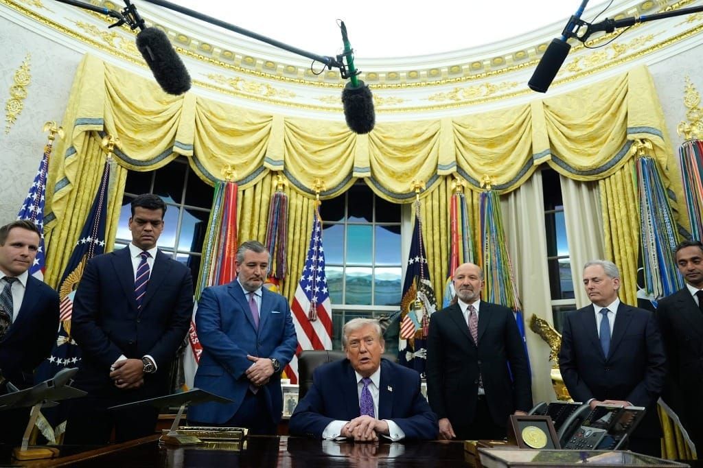 Louisiana AI Bills Halted After Trump White House Threatens BEAD Funding