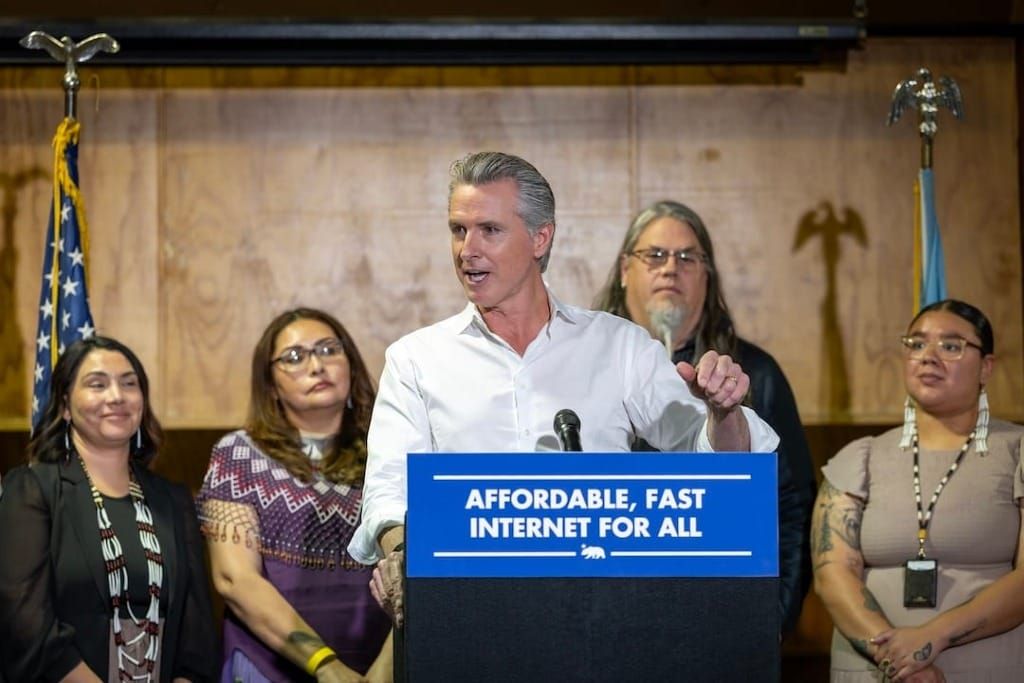 California Middle-Mile Project Advances as Network Operator Selected