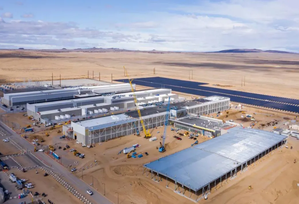 The Case for Open Access Hyperscale Data Center Networks