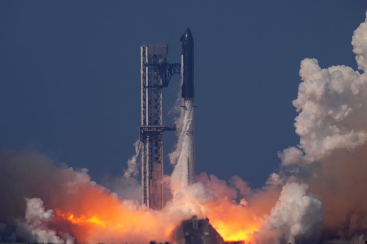 SpaceX Launches Its Biggest Starship Yet on a Test Flight