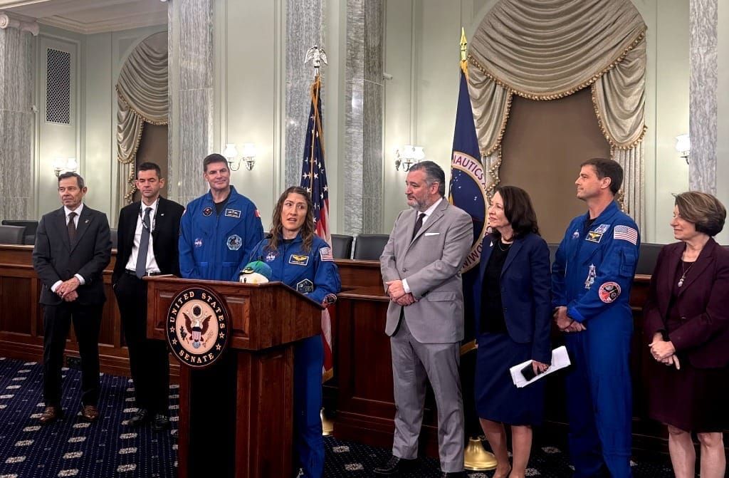 Senators Affirm Need For U.S. Dominance In Space Exploration