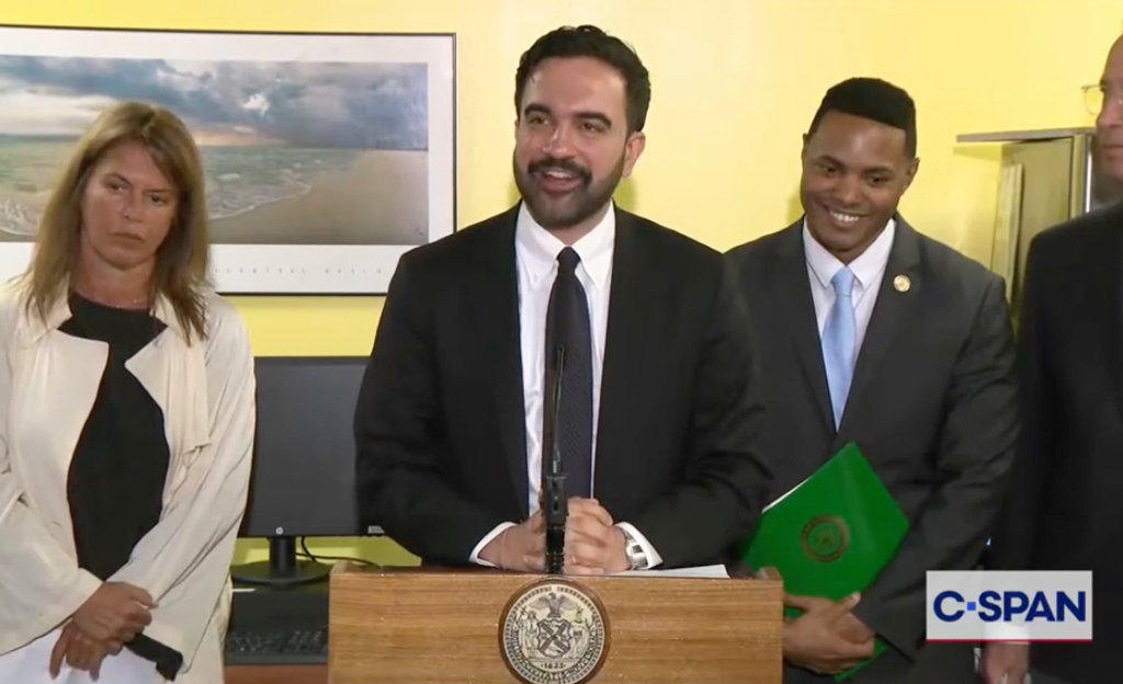 Mamdani Announces $2 Million to Expand Free Broadband Access