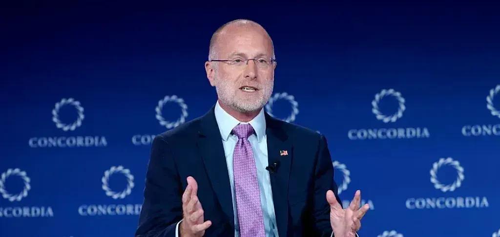 FCC's Carr Ready to Slap 120-Day Deadline on States, Cities Slow Rolling Broadband Construction Builds