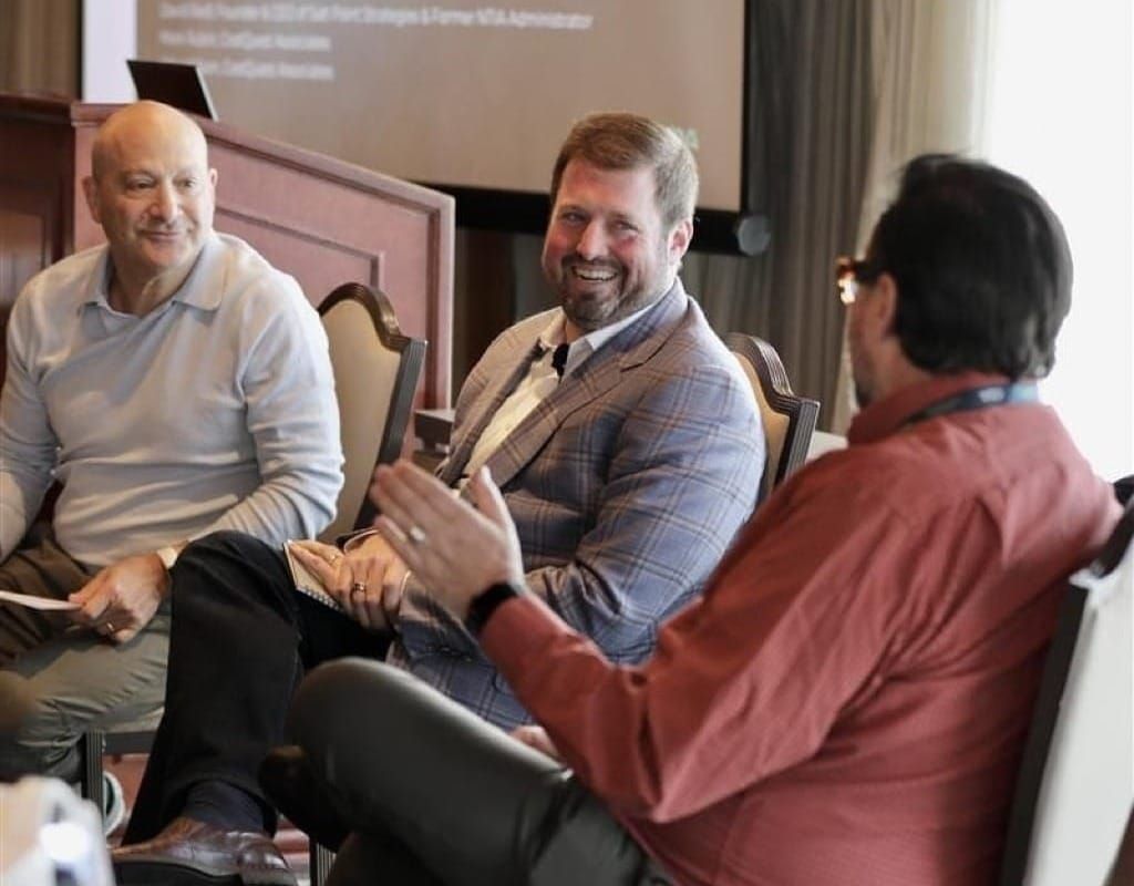 Amazon, Satellite Providers Form New Trade Association for NGSOs
