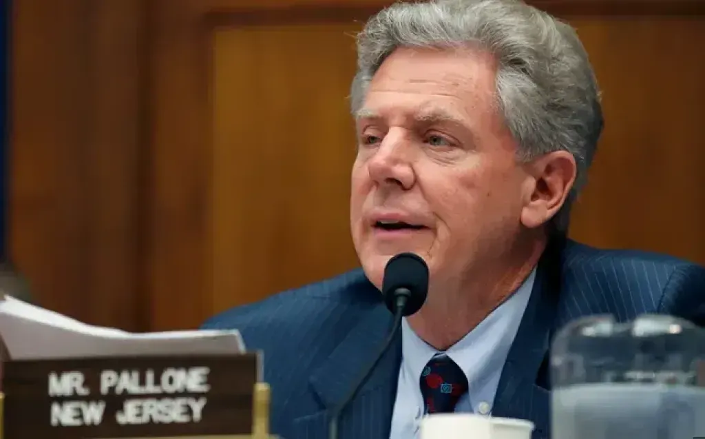Top House Democrat Attacks Musk over Gas-Powered Data Centers in Tennessee, Mississippi