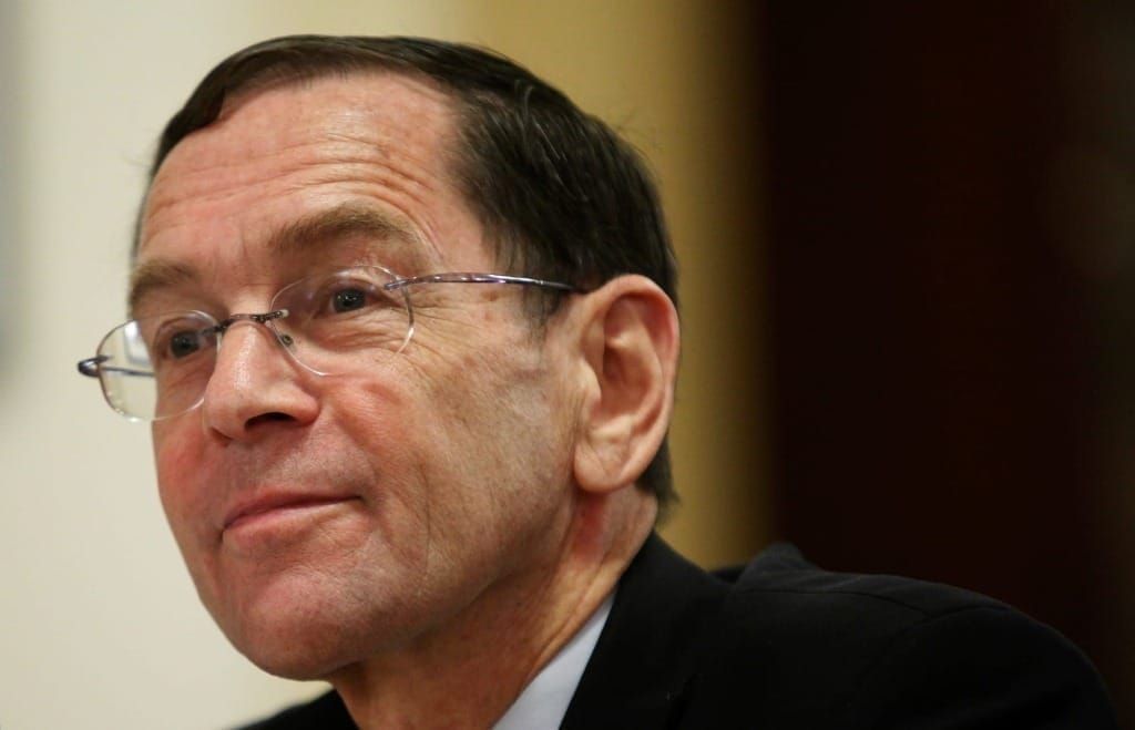 Former GOP FCC General Counsel Criticizes Supreme Court over FTC Firing Case