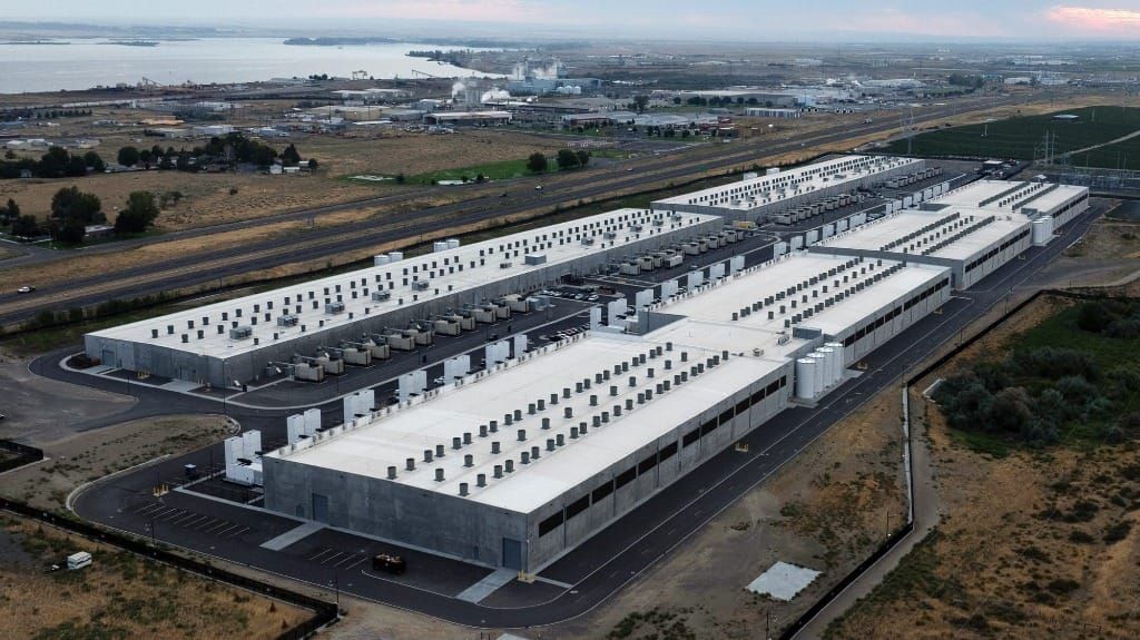 As Gas Plants Rise to Power AI, Renewable Energy Allies are Fighting For Cleaner Alternatives
