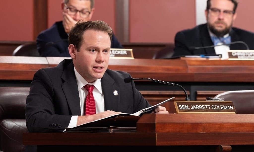 Pennsylvania Senate Advances Bill Allowing 18-Month Data Center Moratoriums