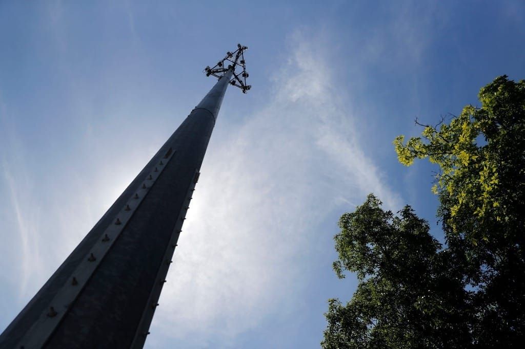 FCC to Vote on Orders Narrowing NEPA, Opening Satellite Spectrum
