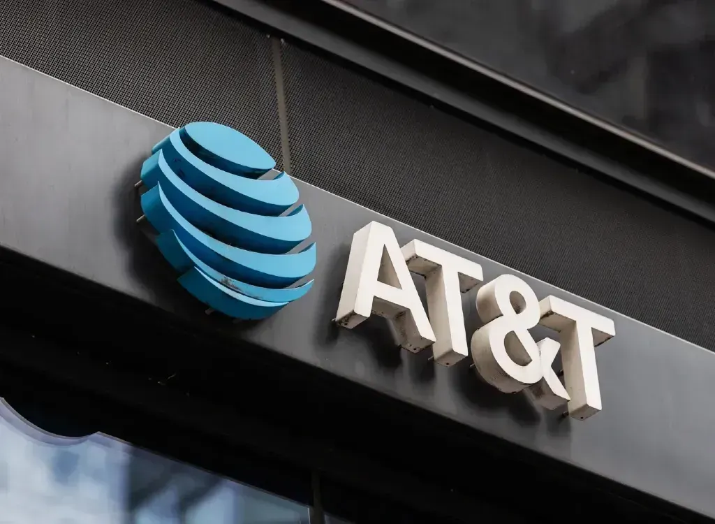 AT&T to Bring Back Customer Service Jobs to U.S. by 2027