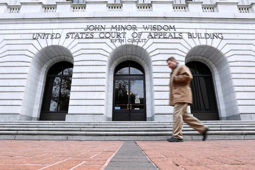 Court Finds FCC’s Broadband Funding Vehicle Violates a 1945 Federal Law
