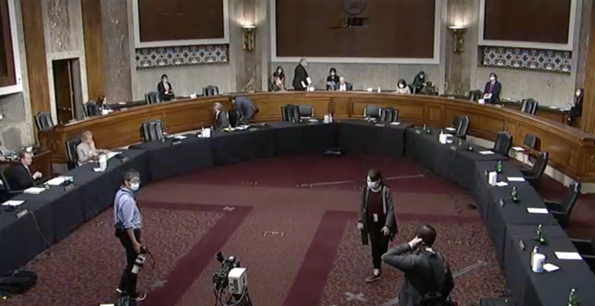 Senate Committee Simultaneously Praises Broadband Providers and Scorns Broadband Maps