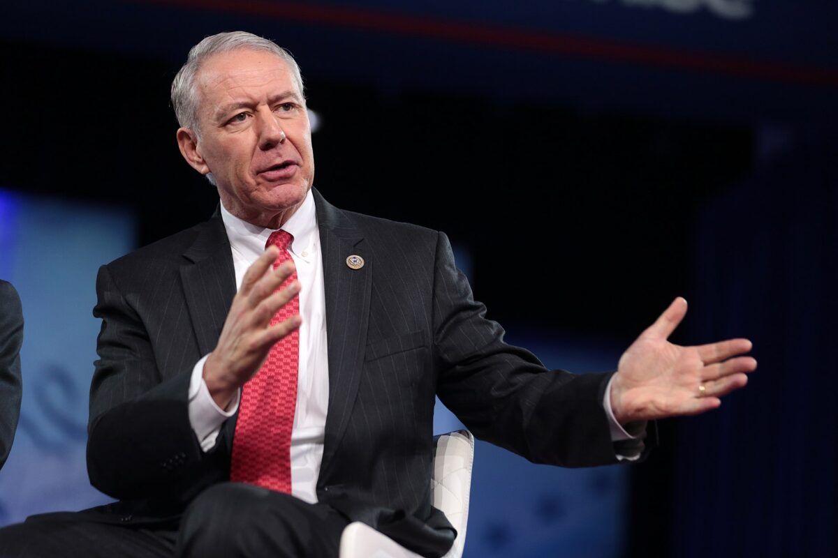 House Votes to Ban TikTok, Revising Broadband Speed Goals, Rural Mississippi Infrastructure Investments