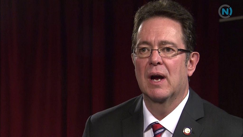 OneWeb Air Force Contract, Municipal Broadband Support, N.C. Bill To Force Electric Co-ops To Pay More