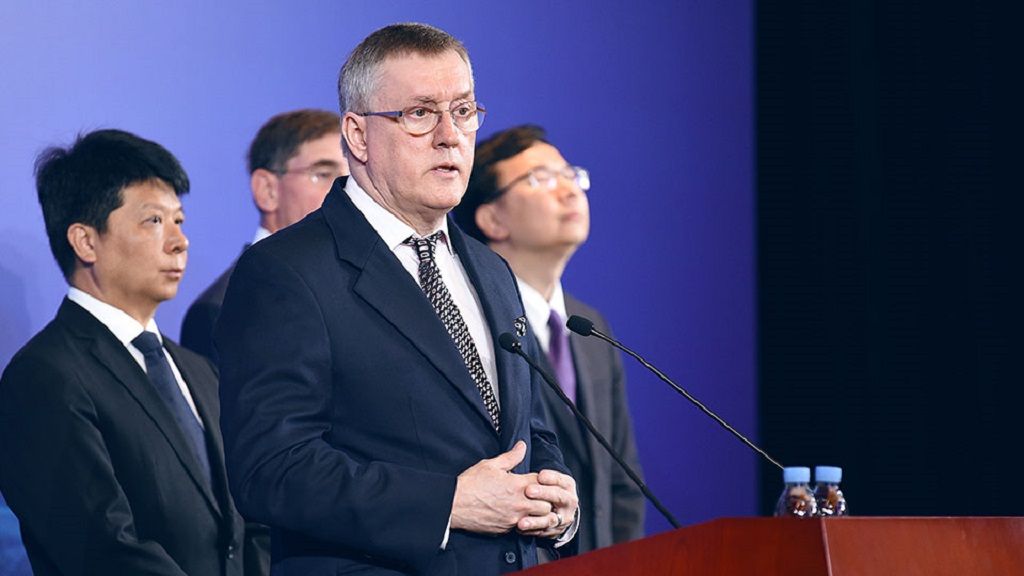 FCC OKs Rip and Replace, Rural Broadband Bill, Franchise Fees Case, Calif. Broadband Bill