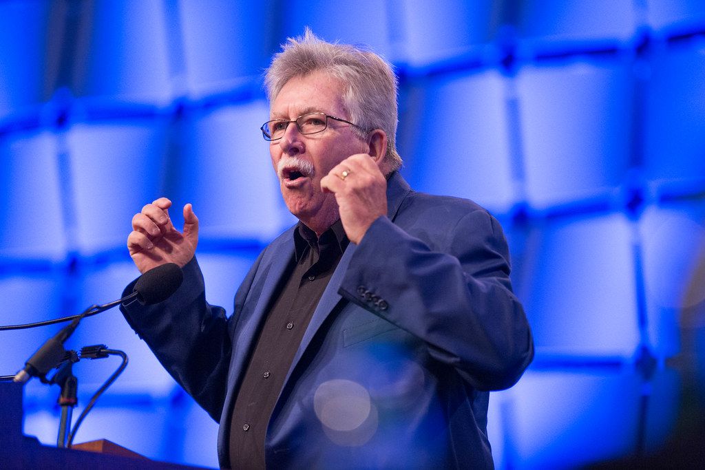 Union Association Requests Congress Attach Hiring Strings to Federal Broadband Dollars