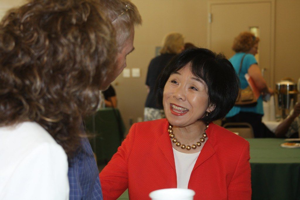 House Democrats Introduce Bill to Free Up Mid-Band Spectrum for Auction, Flexible Use