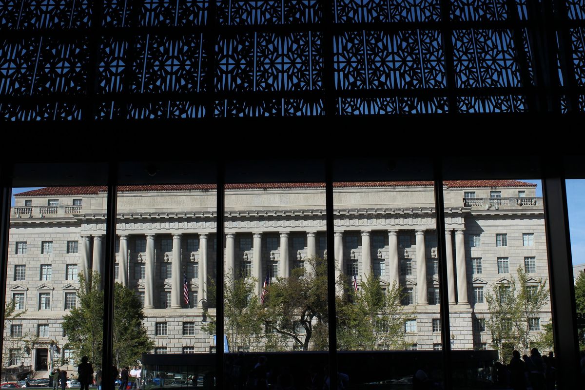 Stakeholders Argue Over Whether Middle-Mile Should Receive Infrastructure Bill Funding