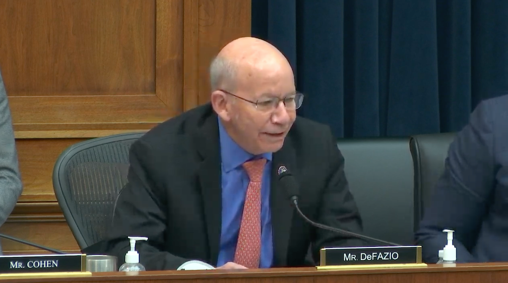 Information Sharing Needed to Avoid Aviation-5G Crisis, Congress Hears