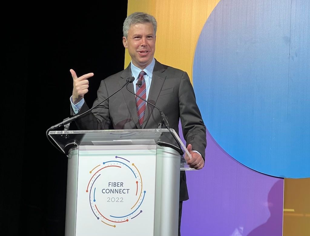 NTIA Official Acknowledges Clear Preference for Fiber in Infrastructure Deployment Program