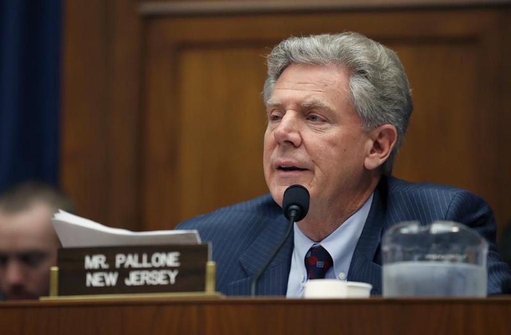 FCC Auction Authority Bill Ensures No Disruption in Spectrum Distribution: Lawmakers