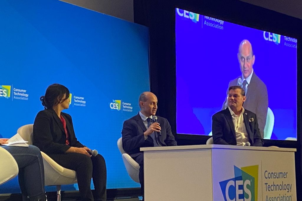 CES 2023: 5G Will Drive Safer Transportation