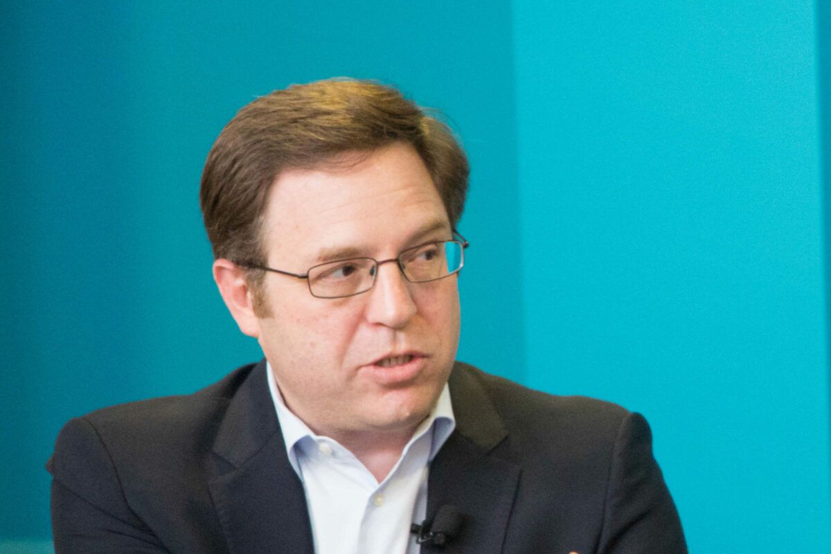 Apple and Google Called ‘Gatekeepers,’ Huawei Trade Restrictions, Meta’s Antitrust Win