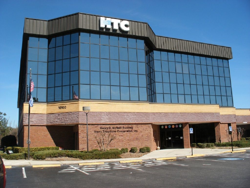 Problematic ACP Qualification Standard, Macquarie Invests in Pavlov, Cogent Closes T-Mobile Wireline Deal