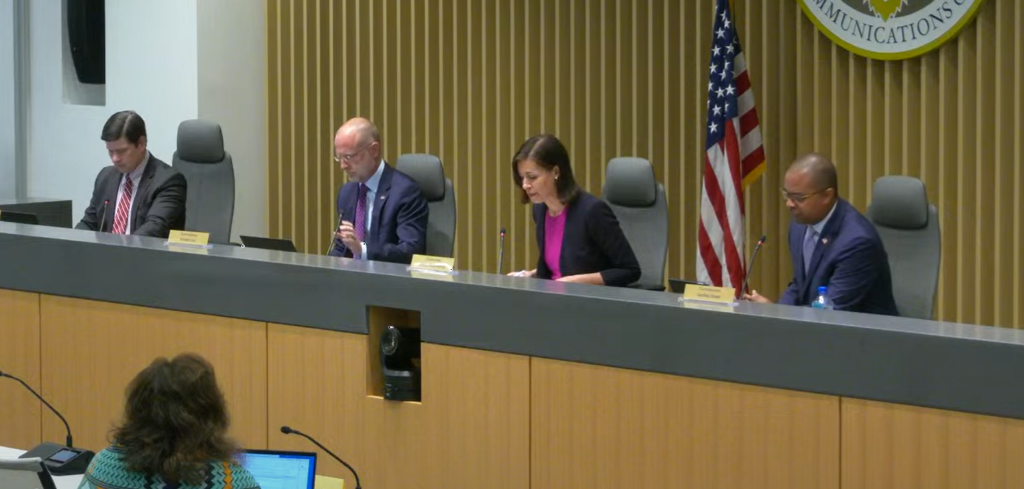 FCC Votes Forward 42 GHz Spectrum Sharing Model Proposal to Broaden Use