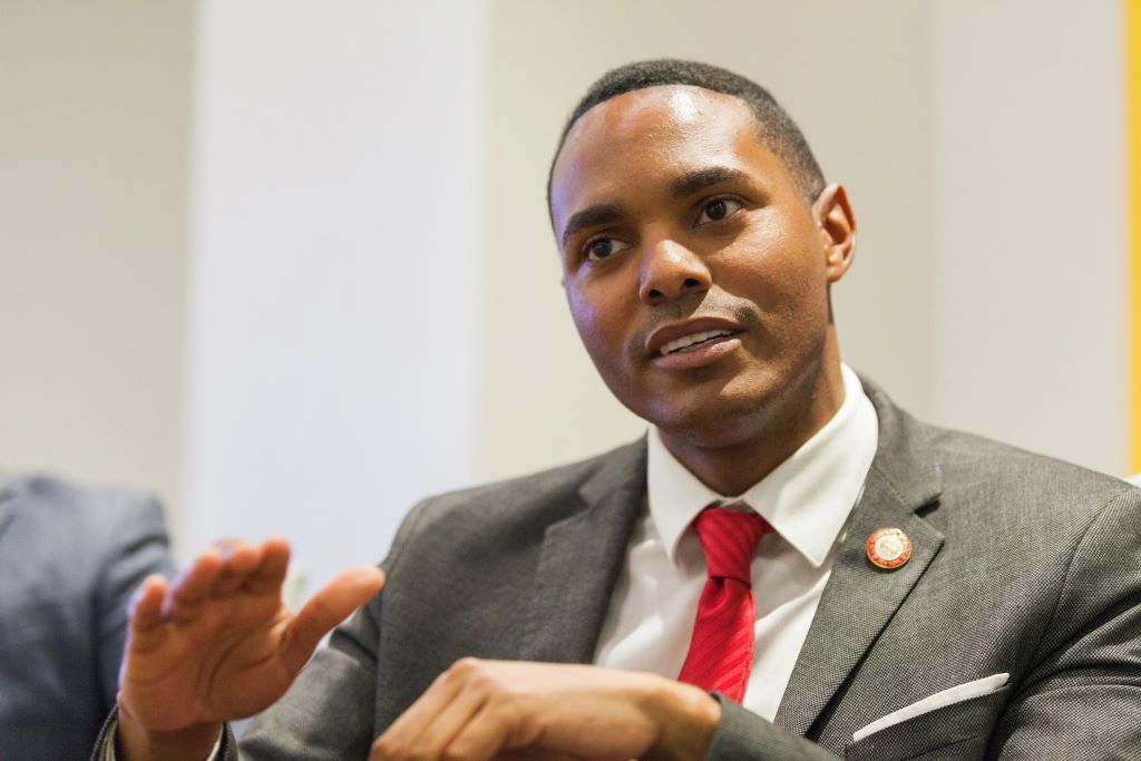 AI Regulation Bill, Quantum Fiber in More Cities, Charter Awarded $60M in Florida Broadband