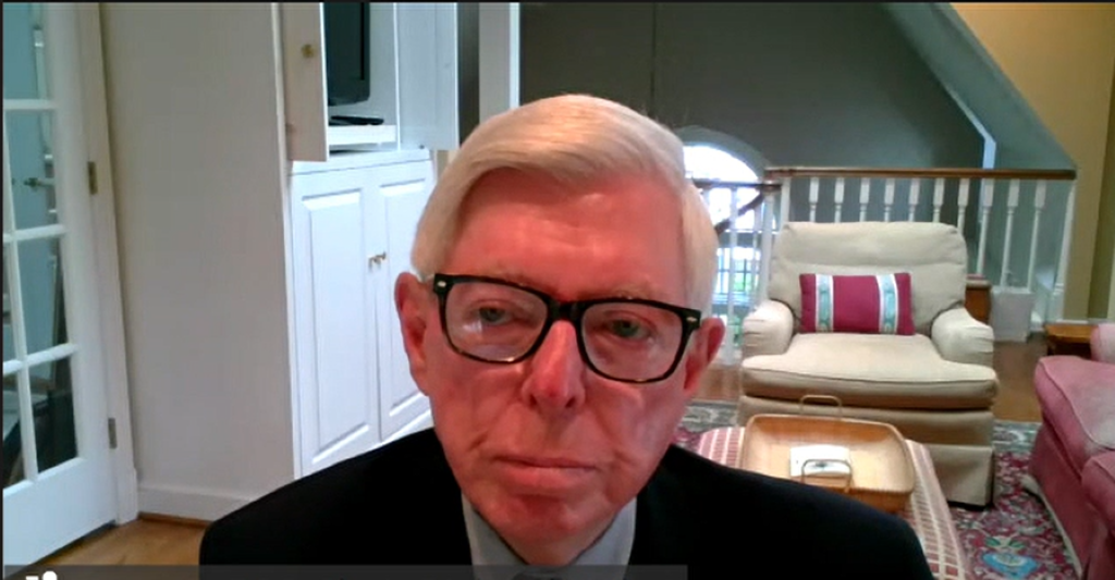 Former FCC Commissioners Disagree on Future of AI Regulation