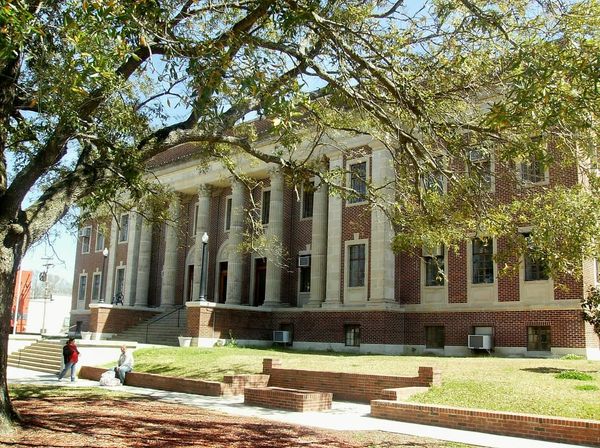 Altice USA Defaults on RDOF Blocks in Louisiana for BEAD Eligibility