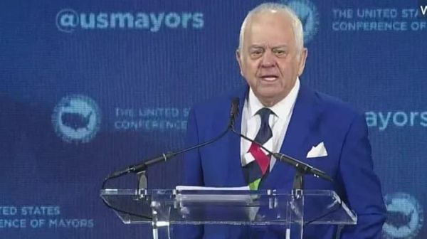 Comcast, Conference of Mayors Awards $1.5M Digital Equity Grants