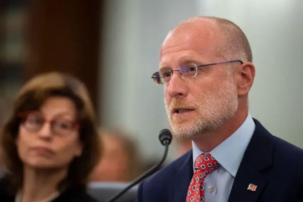 On Day One, Trump Makes Carr FCC Chairman