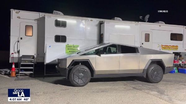 Satellite, Direct-to-Cell Connectivity a Lifeline During LA Wildfires