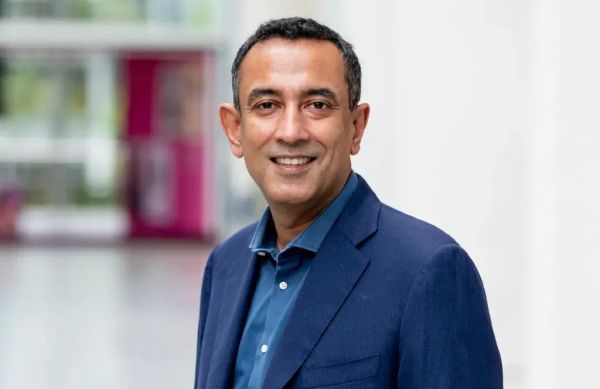 T-Mobile Plans 6 Million New Customers in 2025