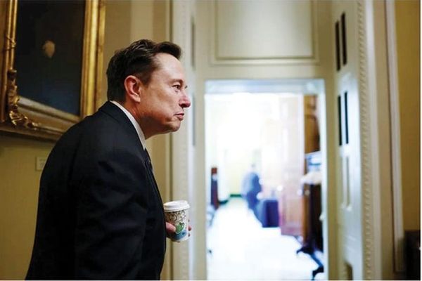 Elon Musk Dodges DOGE Scrutiny While Expanding Power