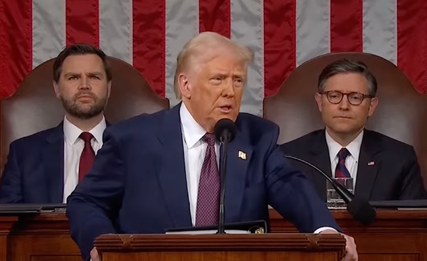 Trump Says Tariff Threat Drove U.S. Investments, Blasts Biden on Energy