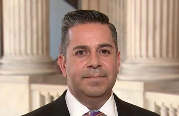 Bill to Bar FCC from Targeting Broadcasters Over Editorial Content