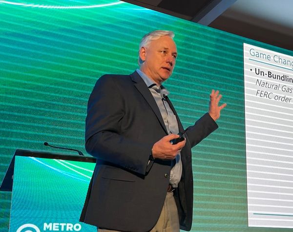 On-Site Gas Generation a Solution to Data Center Power Crunch: Expert