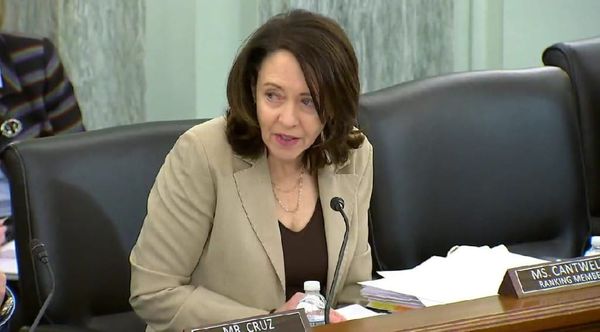 Senate Commerce Advances Semiconductor Bill, Amid CHIPS Act Uncertainty