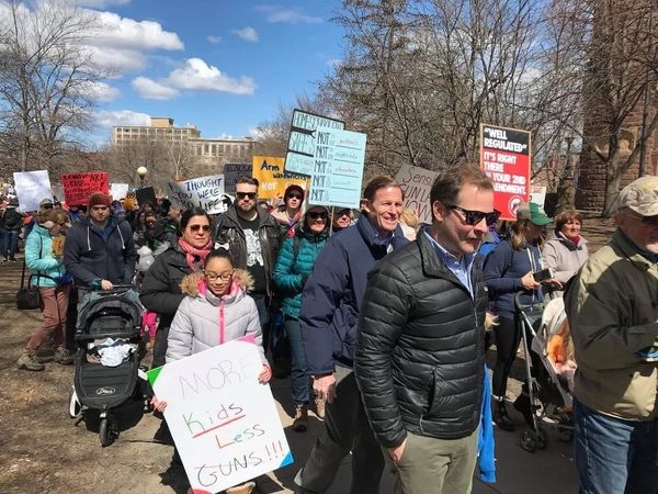 Carr Fires Back at Blumenthal Over Media Probes