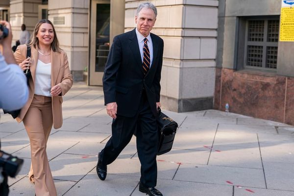 Meta CEO Zuckerberg Considered Spinning Off Instagram in 2018, Email Says