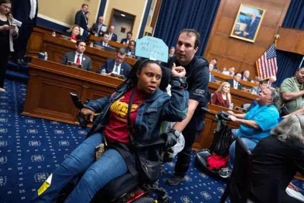 Protesters Disrupt House Markup of Budget Bill Addressing Spectrum, AI