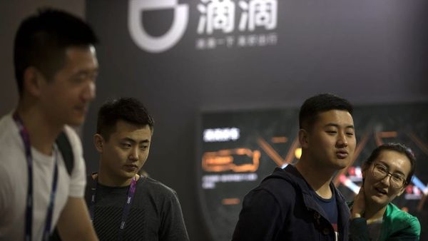 FCC Threatens China Mobile With Fines