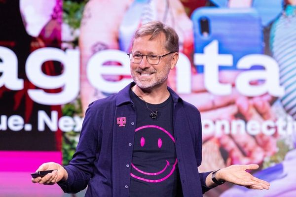 T-Mobile and Starlink Satellite Service to Officially Launch July 23