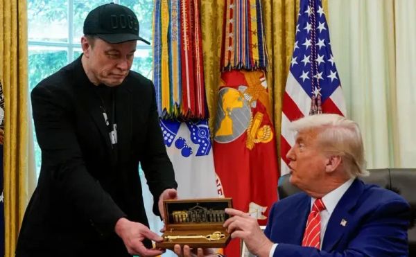 Trump – Musk’s Starlink ‘Saved A Lot of Lives’ in North Carolina