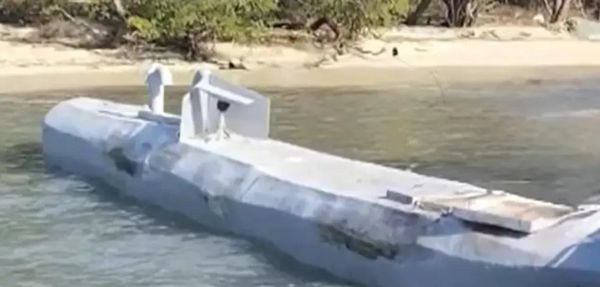 Starlink-Guided Unmanned ‘Narco Sub’ Seized by Colombian Navy